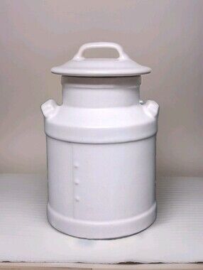 Vintage McCoy Pottery White Milk Can With Lid 330 **NICE **